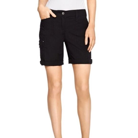 ✨ Convertible Cargo Shorts✨ - Picture 1 of 10